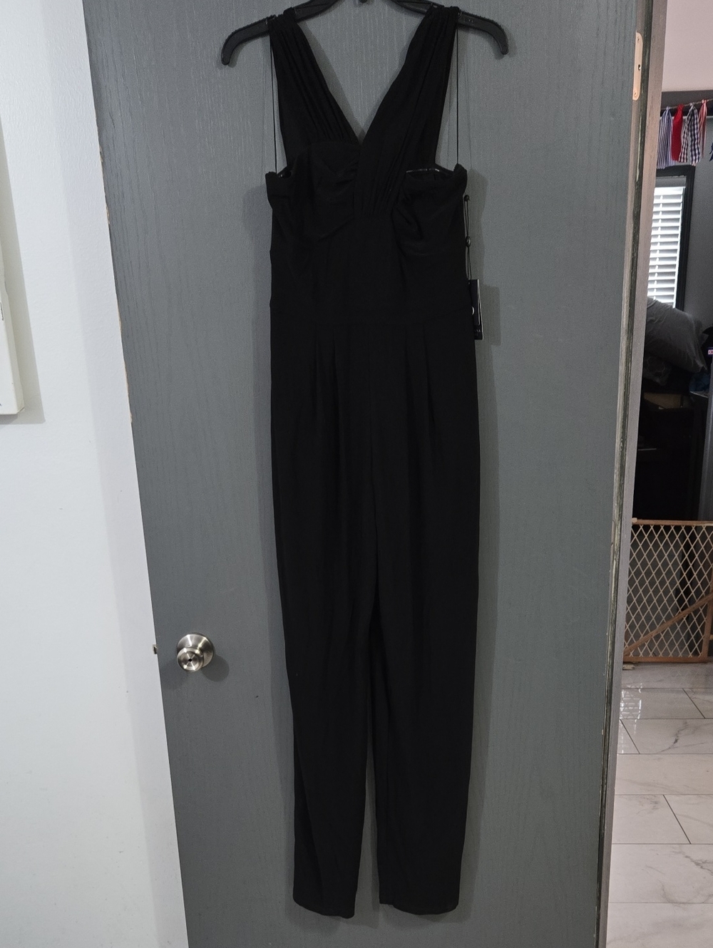 Adrianna Papell Black Sleeveless V-Neck Jumpsuit
